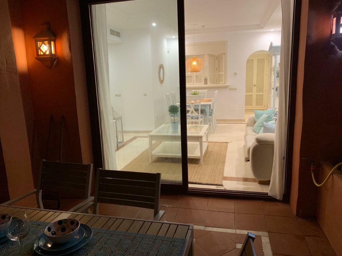 Beachside Apartment In มาร์เบยา ภายนอก รูปภาพ