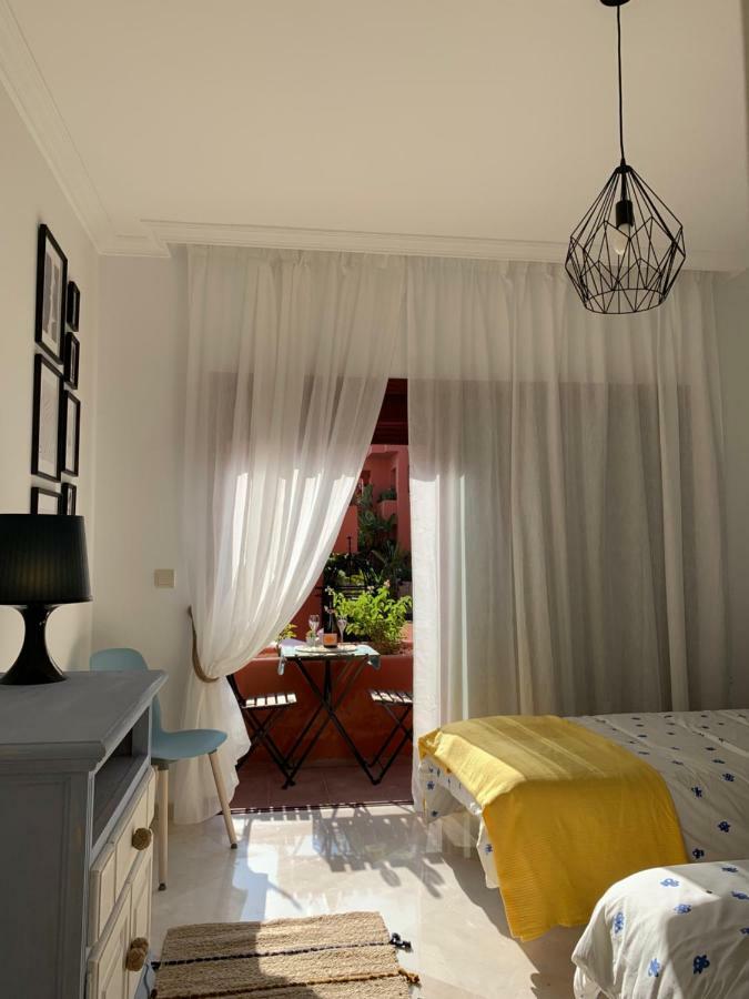 Beachside Apartment In มาร์เบยา ภายนอก รูปภาพ