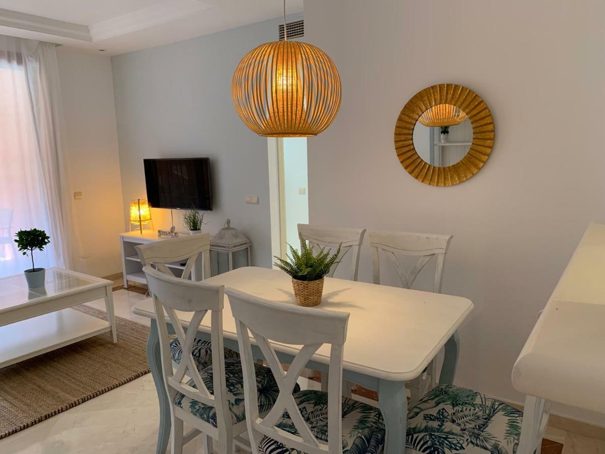 Beachside Apartment In มาร์เบยา ภายนอก รูปภาพ