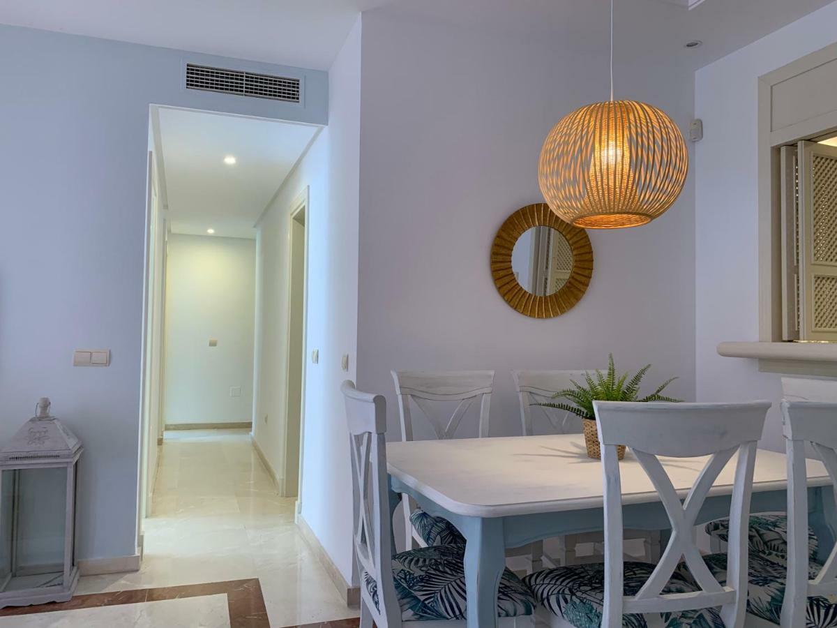 Beachside Apartment In มาร์เบยา ภายนอก รูปภาพ