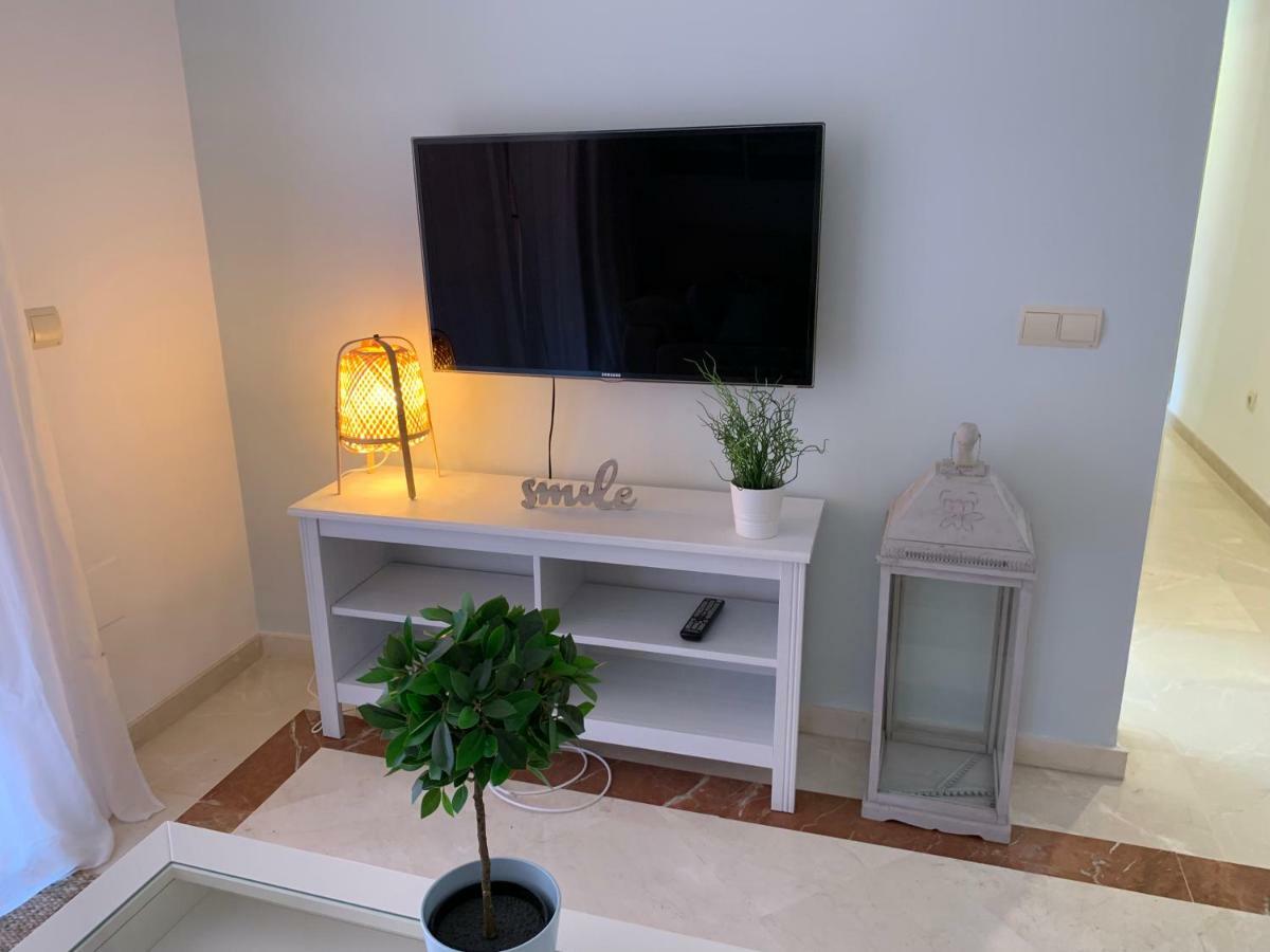 Beachside Apartment In มาร์เบยา ภายนอก รูปภาพ