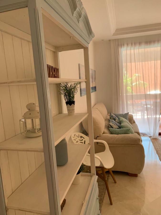 Beachside Apartment In มาร์เบยา ภายนอก รูปภาพ