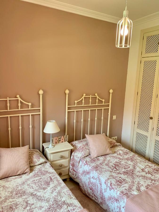 Beachside Apartment In มาร์เบยา ภายนอก รูปภาพ