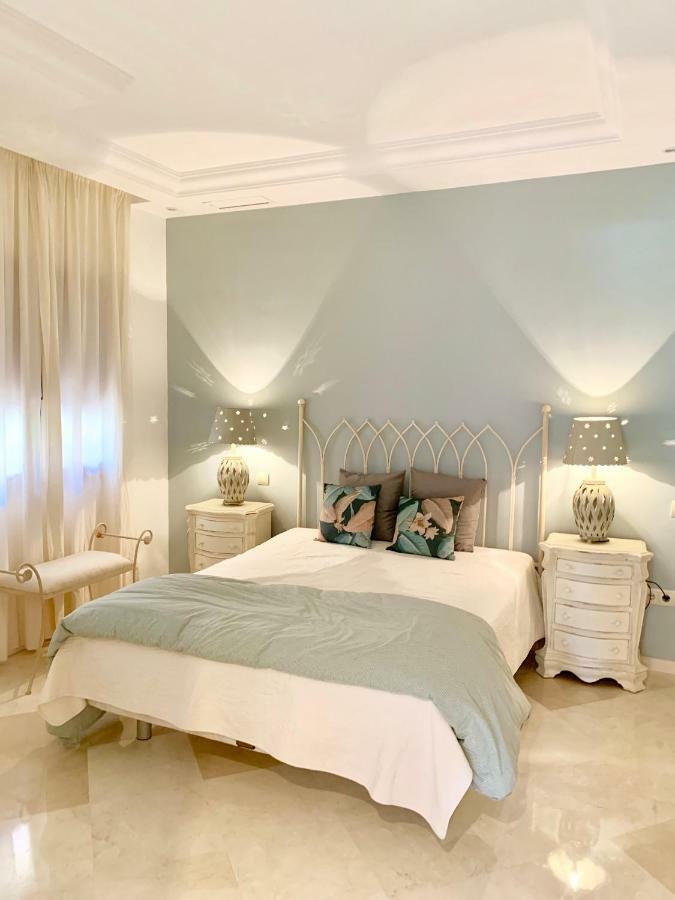 Beachside Apartment In มาร์เบยา ภายนอก รูปภาพ